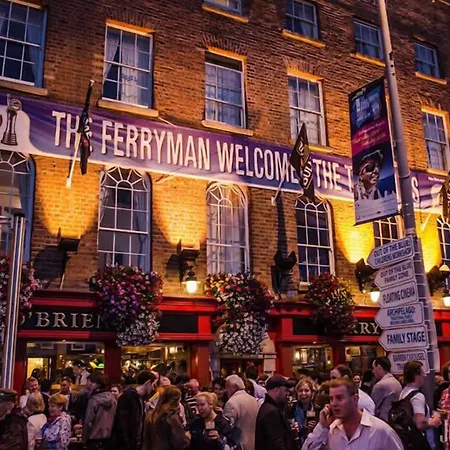 The Ferryman Townhouse 2*