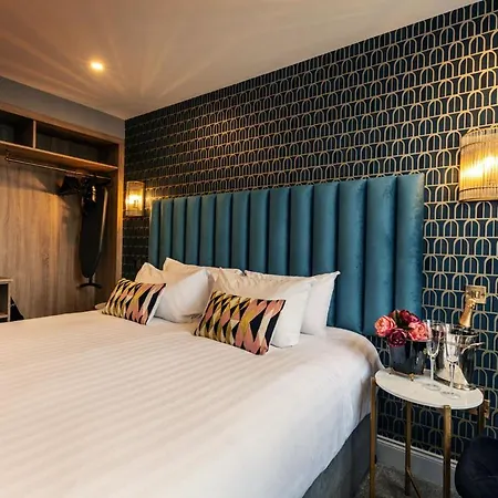 The Ferryman Townhouse 2*