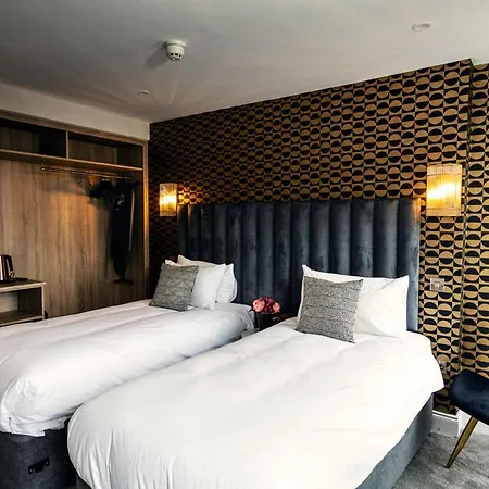 فندق The Ferryman Townhouse 2*