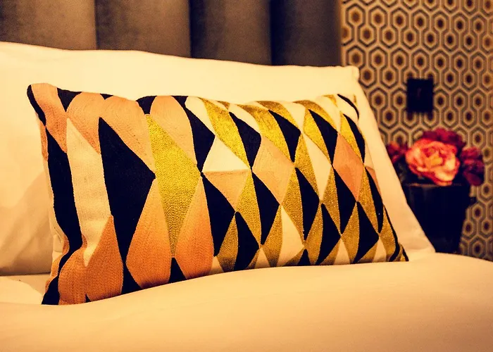 The Ferryman Townhouse 2*