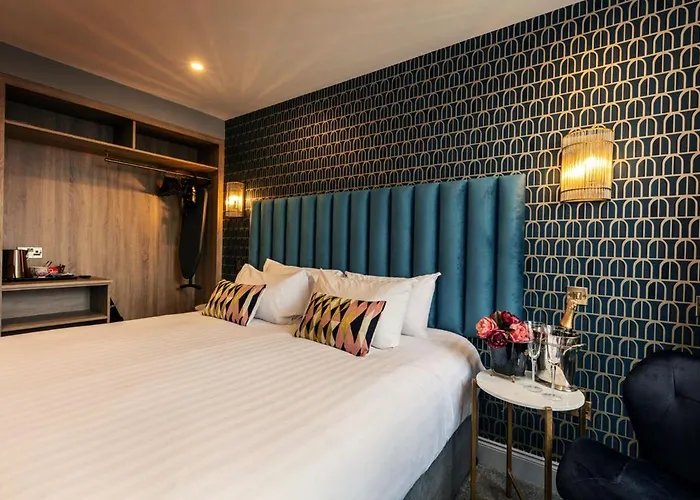 The Ferryman Townhouse 2*